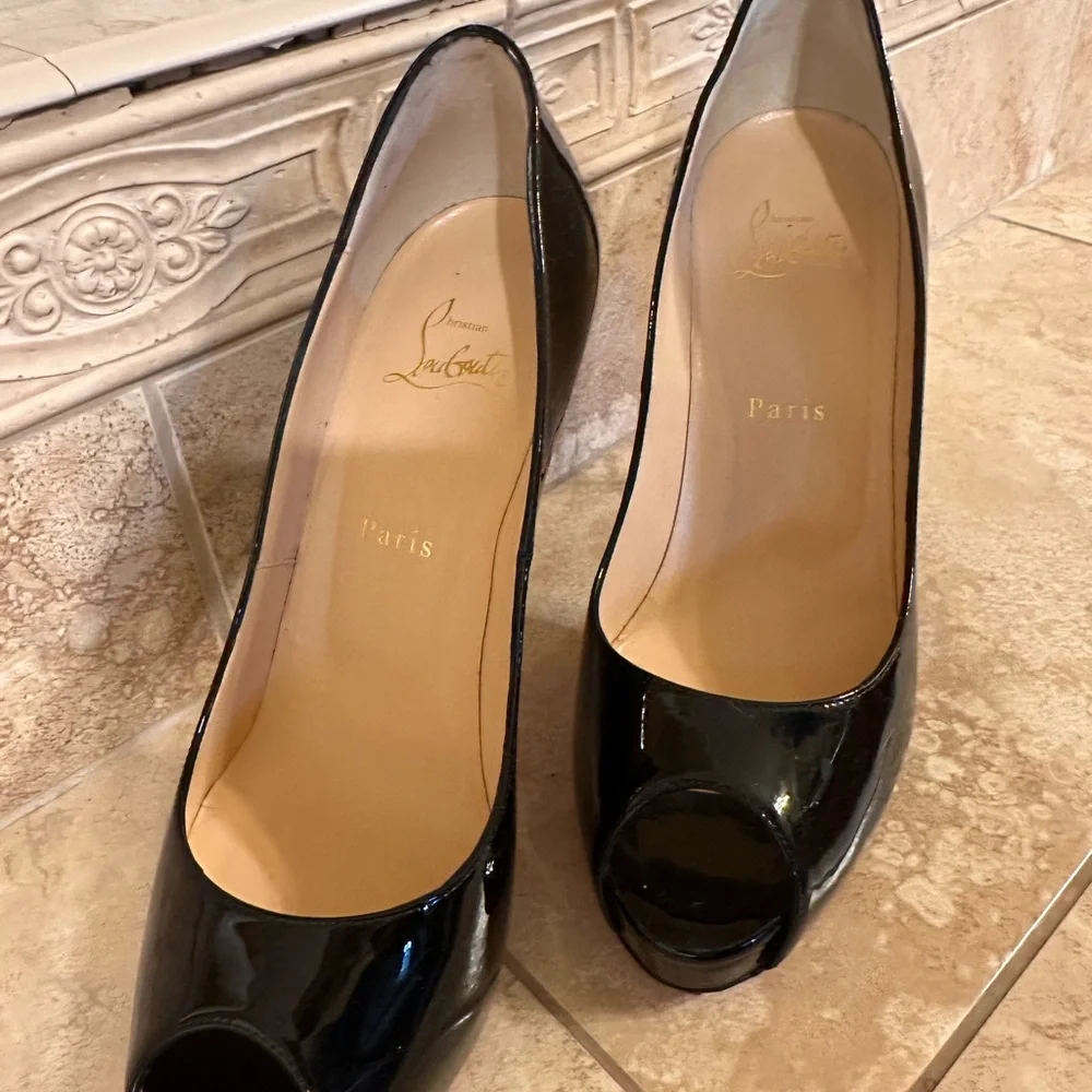 Very Prive 120 patent Christian Louboutin - Picture 5 of 5